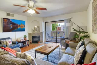 Photo #2: 6284385 Listing 