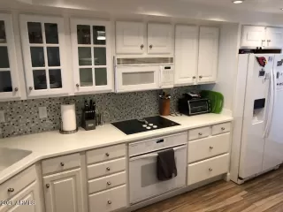 Photo #6: 6284456 Listing