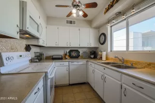 Photo #2: 6284587 Listing