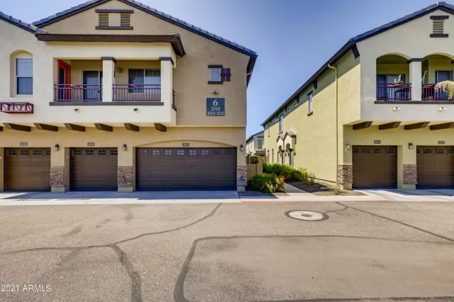 MLS: 6284596 Condo For Sale