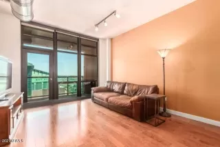 Photo #1: 6284621 Listing