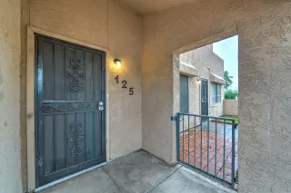 Photo #2: 6284696 Listing