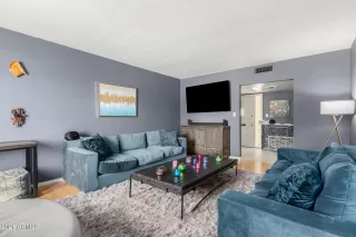 Photo #2: 6284707 Listing 