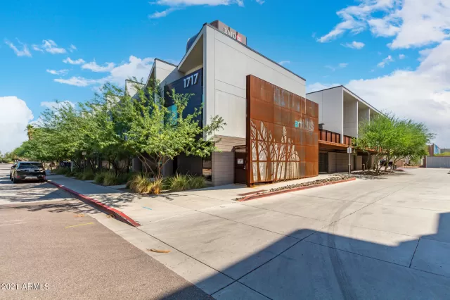 MLS: 6284896 Condo For Sale