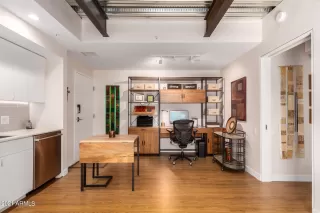 Photo #4: 6284896 Listing 