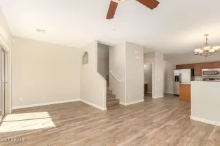 Photo #4: 6285096 Listing