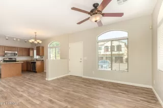 Photo #5: 6285096 Listing