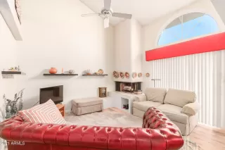 Photo #4: 6285186 Listing 