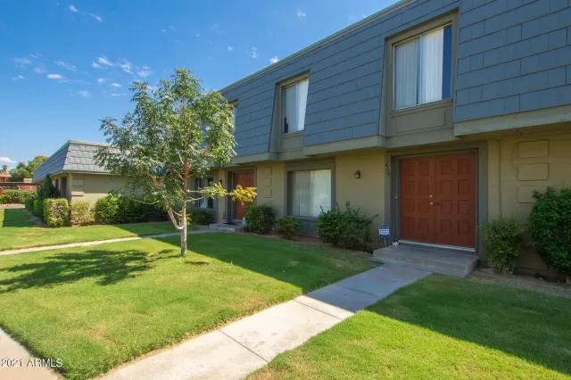 MLS: 6285250 Condo For Sale