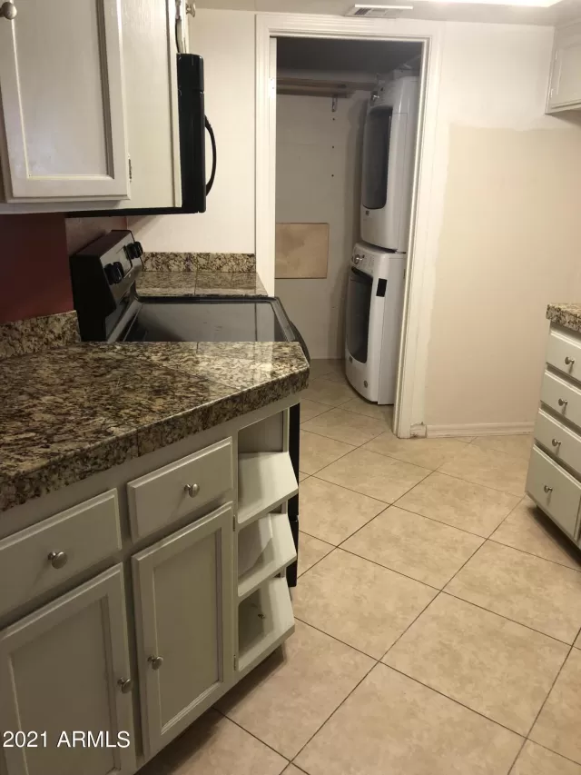 MLS: 6285279 Condo For Sale