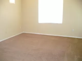 Photo #5: 6285308 Listing