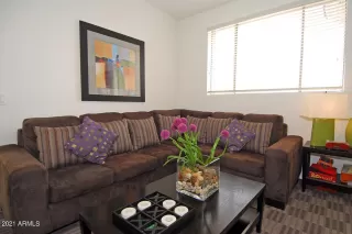 Photo #5: 6285347 Listing 