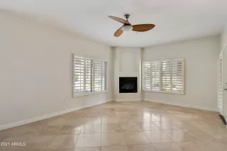 Photo #6: 6285401 Listing