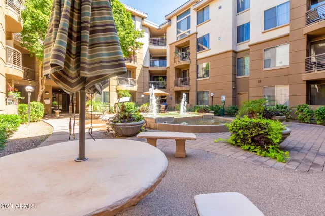 MLS: 6285500 Condo For Sale