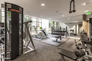 Photo #5: 6285500 Listing 