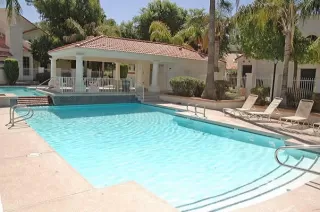 Photo #5: 6285548 Listing