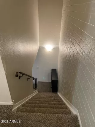 Photo #6: 6285806 Listing