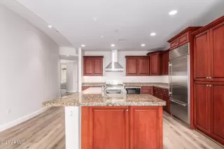 Photo #5: 6285931 Listing 