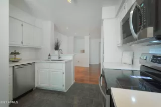 Photo #2: 6286200 Listing 