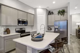 Photo #1: 6286428 Listing 