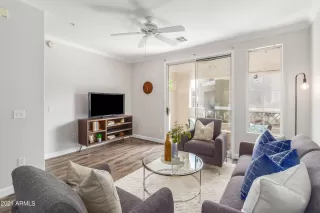 Photo #6: 6286451 Listing