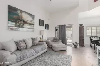 Photo #5: 6286847 Listing