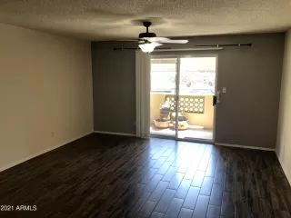 Photo #4: 6287030 Listing 