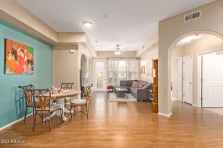 Photo #3: 6287241 Listing