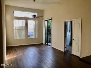 Photo #3: 6287247 Listing