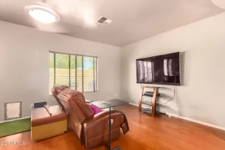 Photo #2: 6287248 Listing