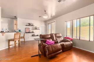 Photo #3: 6287248 Listing