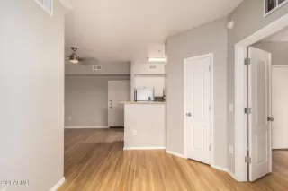 Photo #5: 6287345 Listing 