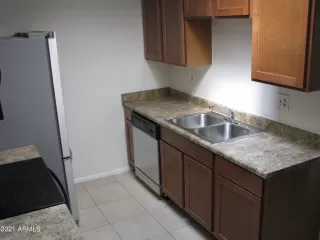 Photo #5: 6287513 Listing