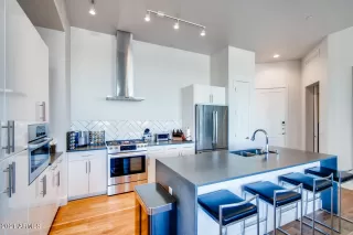 Photo #5: 6287579 Listing