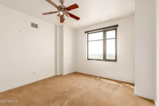 Photo #6: 6287652 Listing