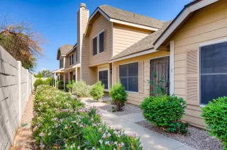 Photo #2: 6287751 Listing