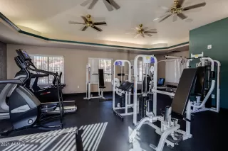 Photo #5: 6287761 Listing