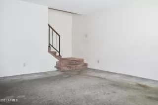 Photo #5: 6287903 Listing 