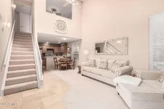 Photo #3: 6287919 Listing