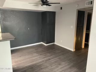 Photo #5: 6287952 Listing