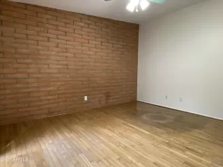 Photo #6: 6288023 Listing 