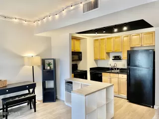 Photo #4: 6288041 Listing