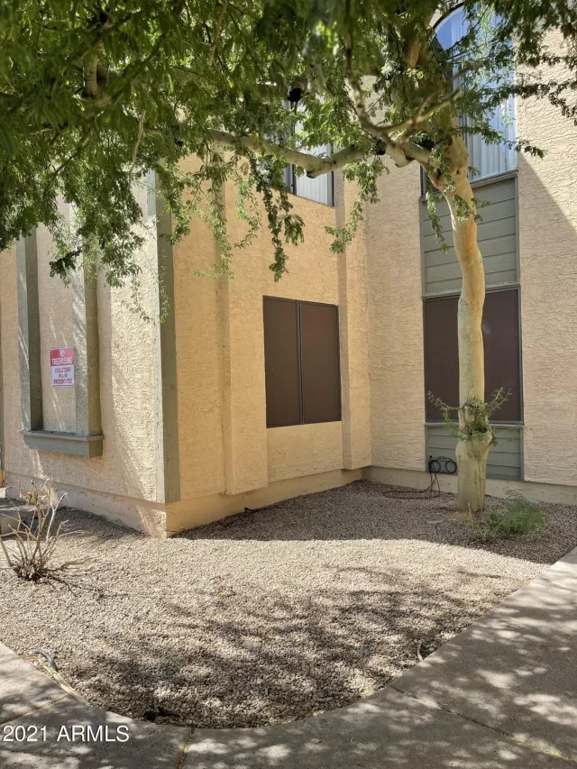 MLS: 6288047 Condo For Sale