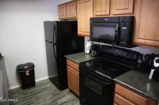 Photo #2: 6288201 Listing