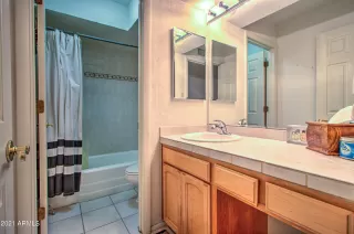 Photo #3: 6288206 Listing