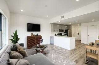 Photo #4: 6288240 Listing 