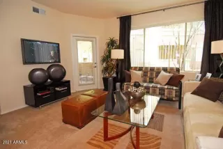 Photo #6: 6288510 Listing