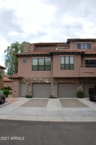 Photo #6: 6288558 Listing