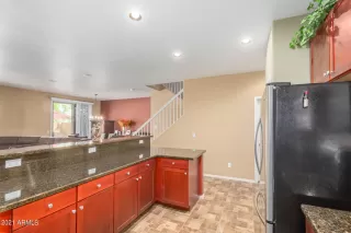 Photo #5: 6288601 Listing