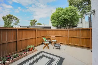 Photo #5: 6288721 Listing